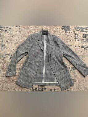 Akira Plaid Double-Breasted Gray Blazer, Unlined Size Large